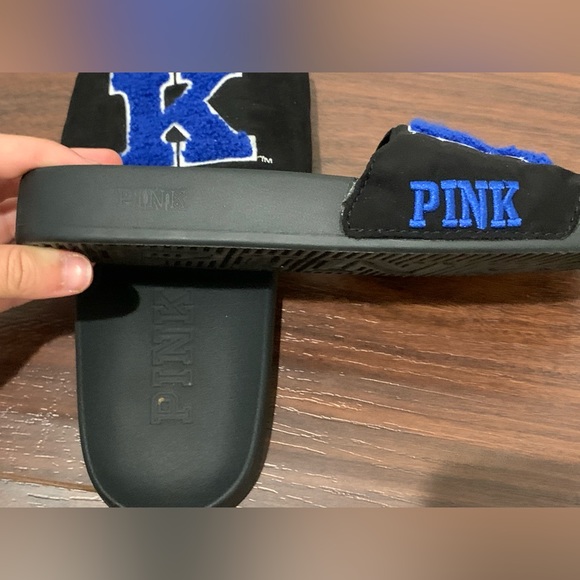 Victoria Secret PINK UK University of Kentucky Collegiate Sherpa Slides Sandals - Picture 5 of 13